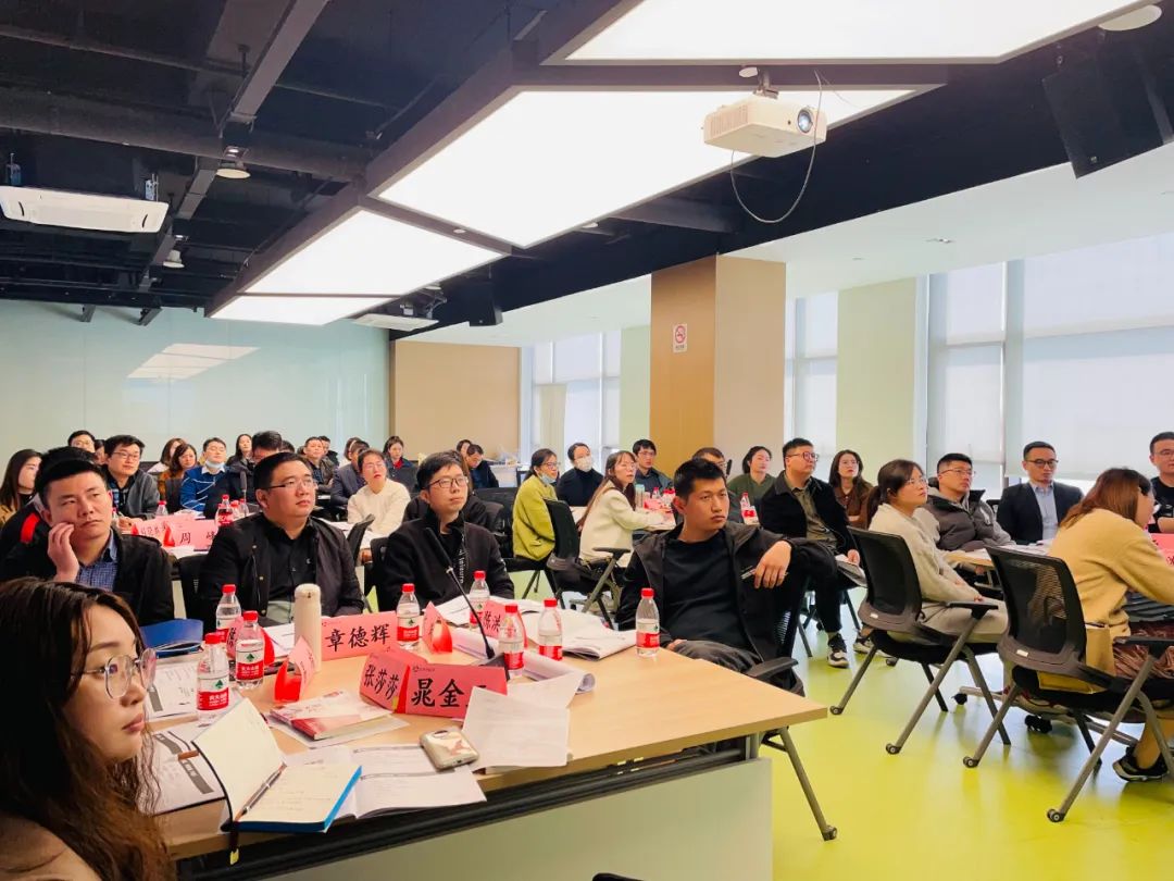 无码AV久久久久久久久